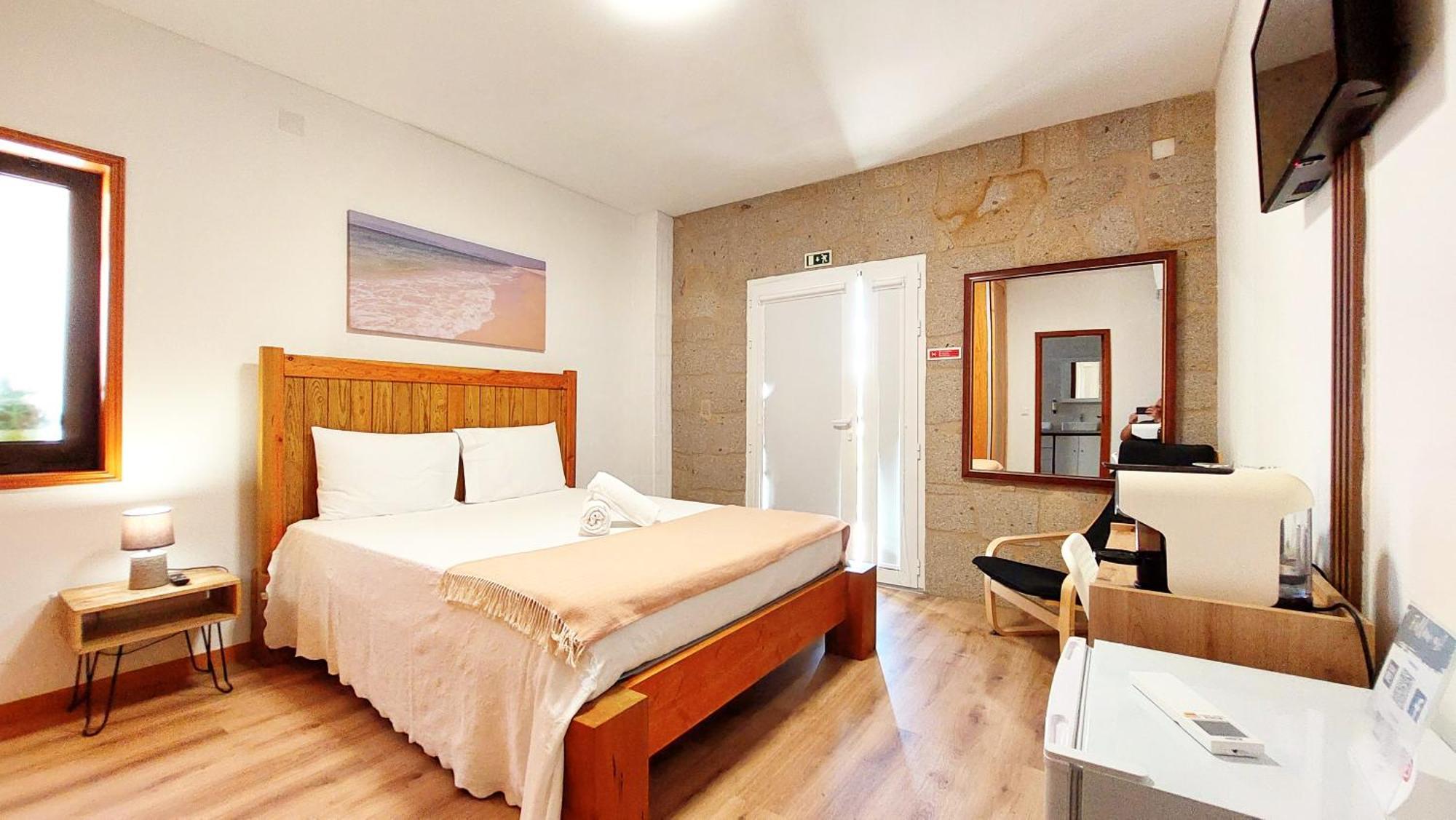 Fernandes Guest House Bright Private Suite 폰테 데 리마 외부 사진